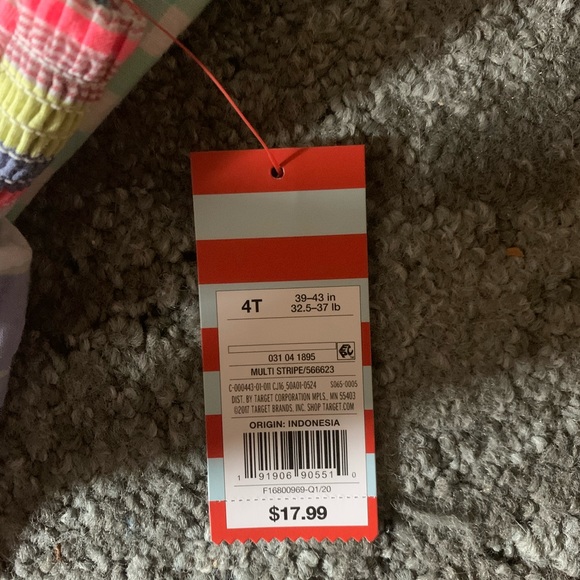 BUNDLE OF DRESSES - Picture 2 of 6